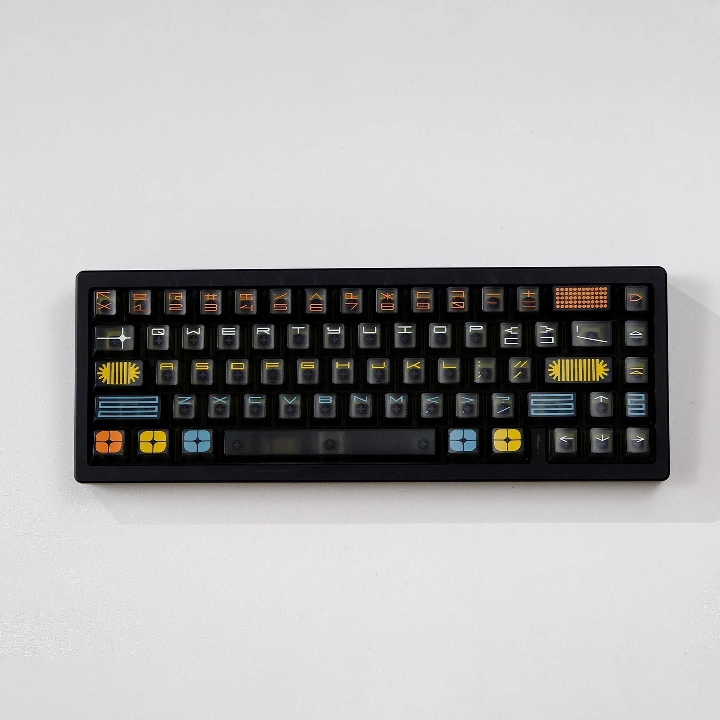 Black Foggy Translucent Keycap Set