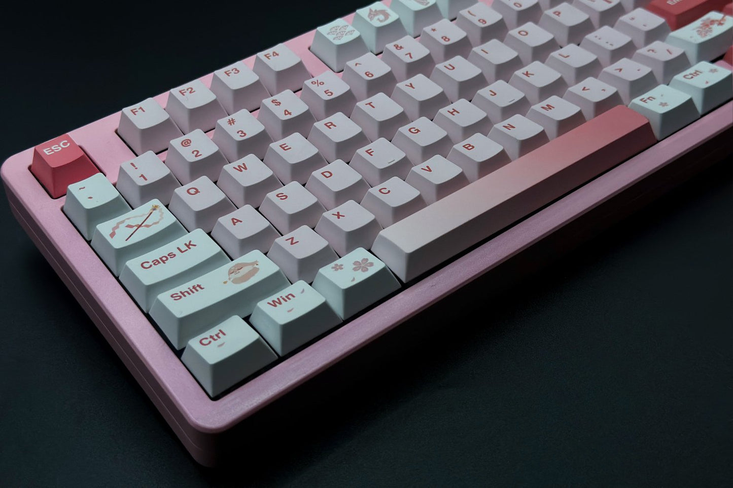 Unique PBT keycap set featuring Yae Miko from Genshin Impact. AiheyStudio captures the character’s essence in this exclusive artisan keyboard accessory.