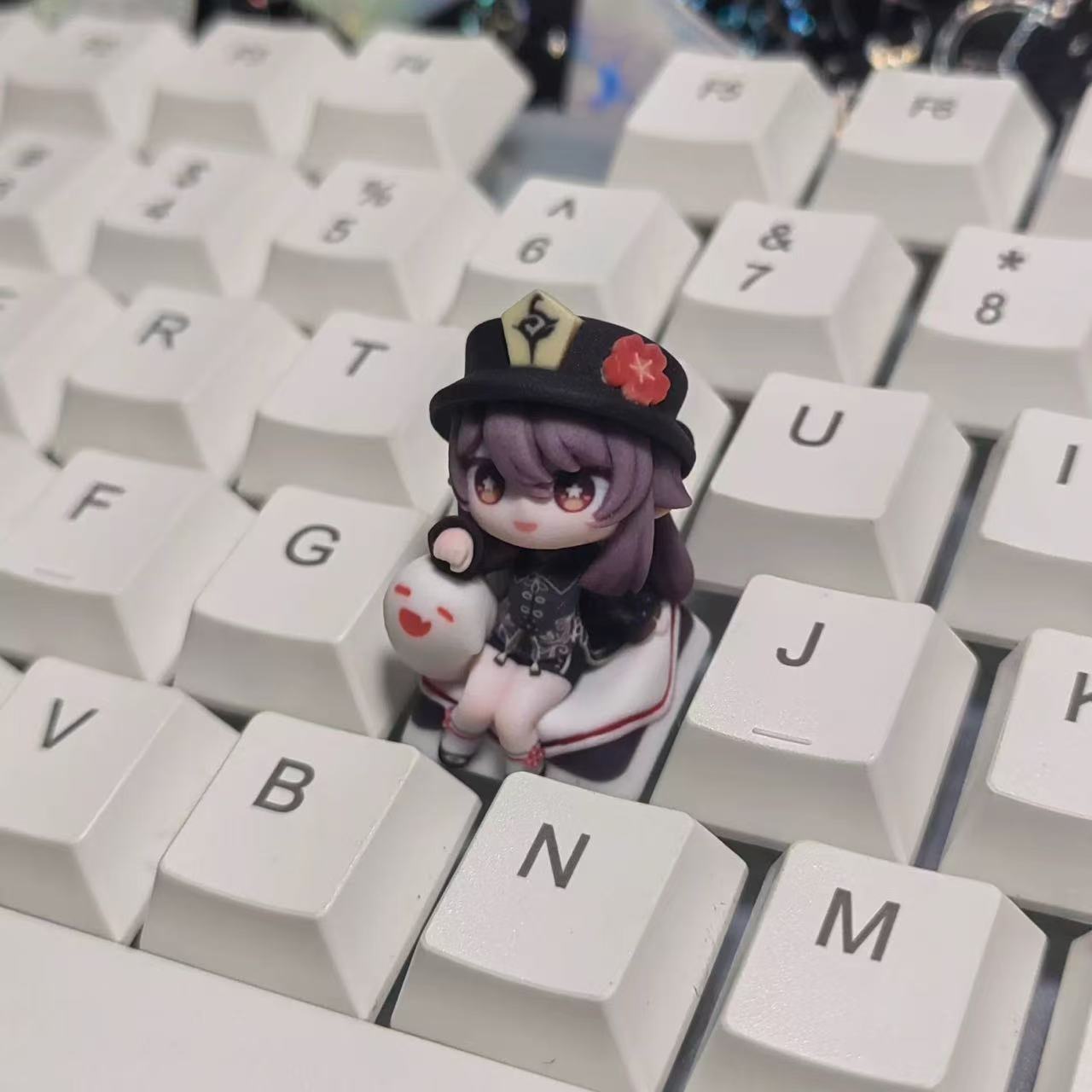Hu Tao Artisan Keycap Cute Mini Figure Resin Keycap for Genshin Impact Fans
