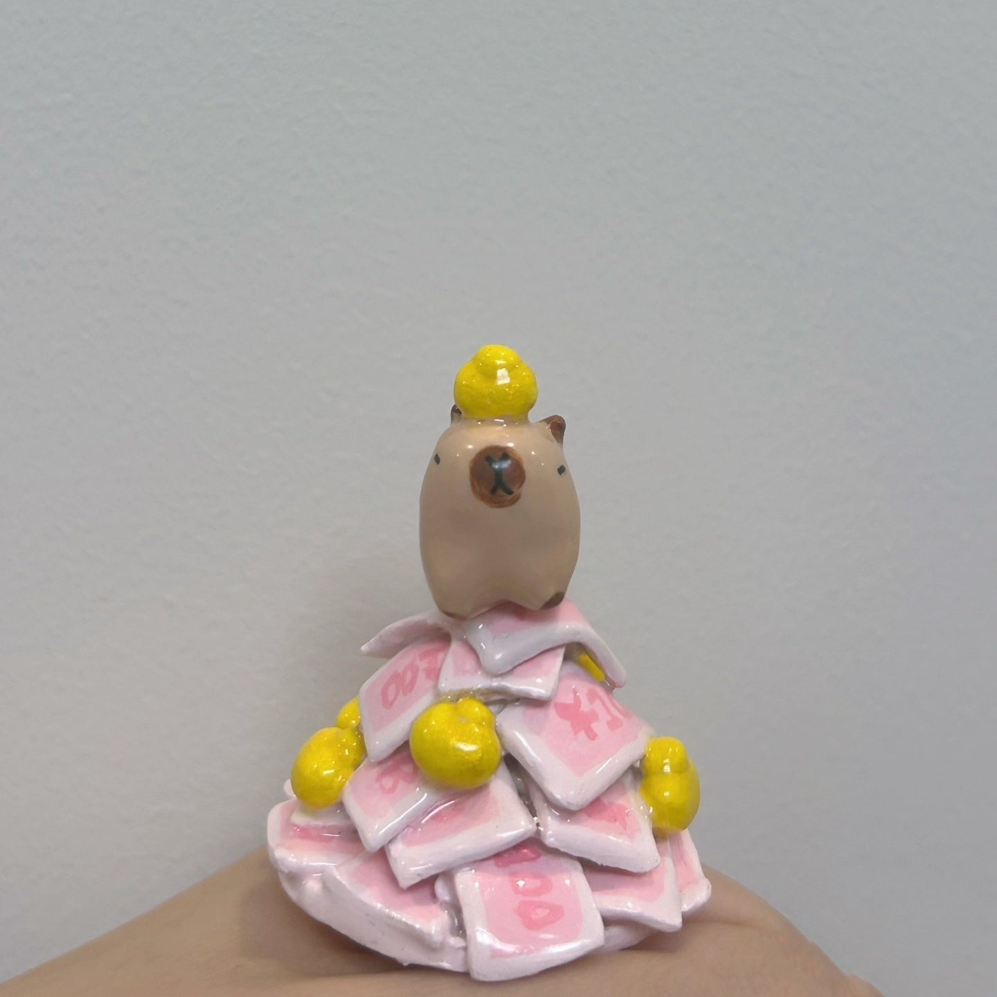 Money Christmas Tree Artisan Keycap with capybara