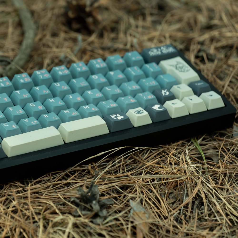 Nature-inspired Silent Forest 170-Key PBT Keycaps Set, crafted for durability and comfort, creating a peaceful typing experience with forest-themed designs. From AiheyStudio