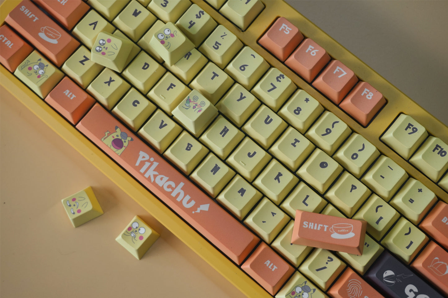 The Great Detective Pikachu Pokémon Keycaps Set