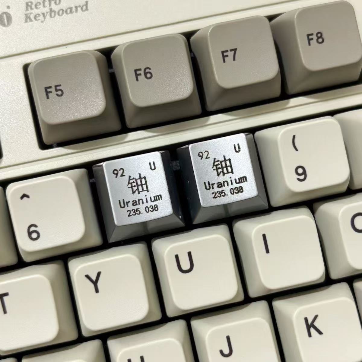 Uranium 235 Metal Keycap Zinc Alloy Artisan Keycap with Chinese “铀” and Element Symbol