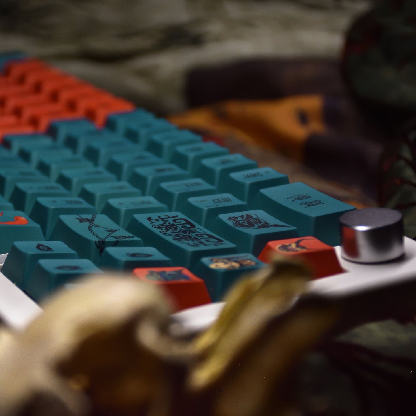 "Experience history with our 'Sacrifice Ancient Chinese Character' PBT Custom Keycaps from AIHey Studio. These unique keycaps feature a captivating ancient Chinese character, blending blue and orange for a visually striking design. Crafted for split keyboards, they evoke China's mystique. Quality exceeds GMK, perfect for enthusiasts." 📜🖋️💻 #KeyboardAccessories #CustomKeycaps #ChineseHeritage