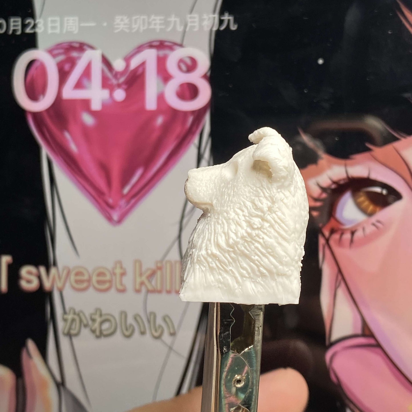 Capture your pet’s essence on a keycap. AiheyStudio offers custom, handmade keycaps featuring lifelike designs of cats, dogs, and more.