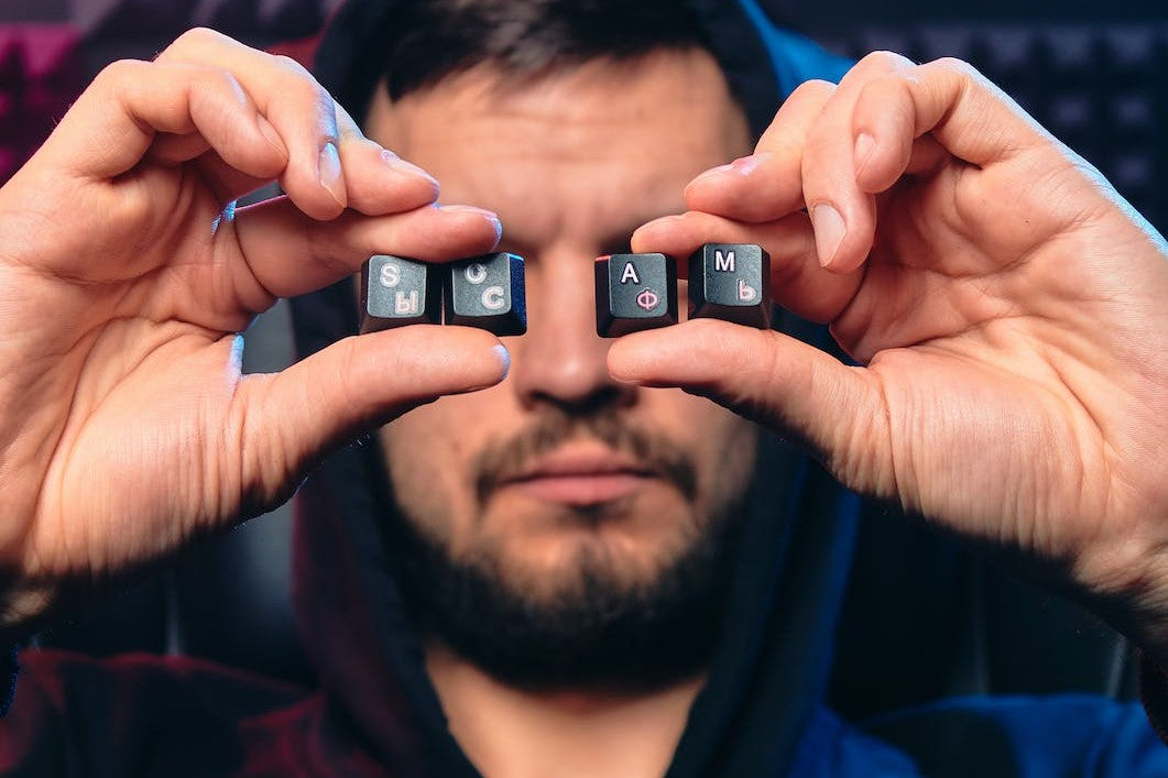 Keycap Materials ▪️ ABS ▪️ PBT ▪️ POM