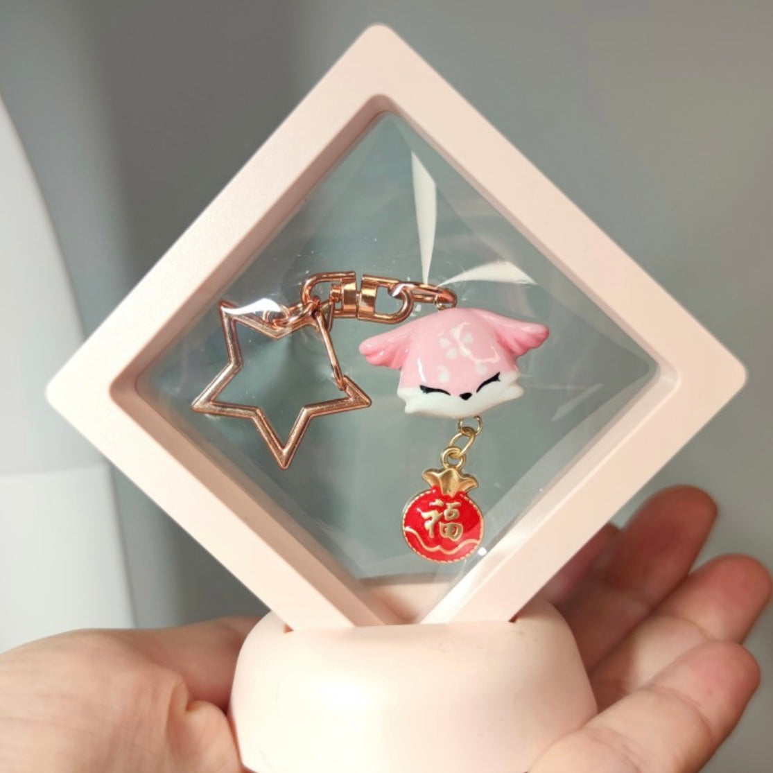 Yaemiko keychain Ceramic material