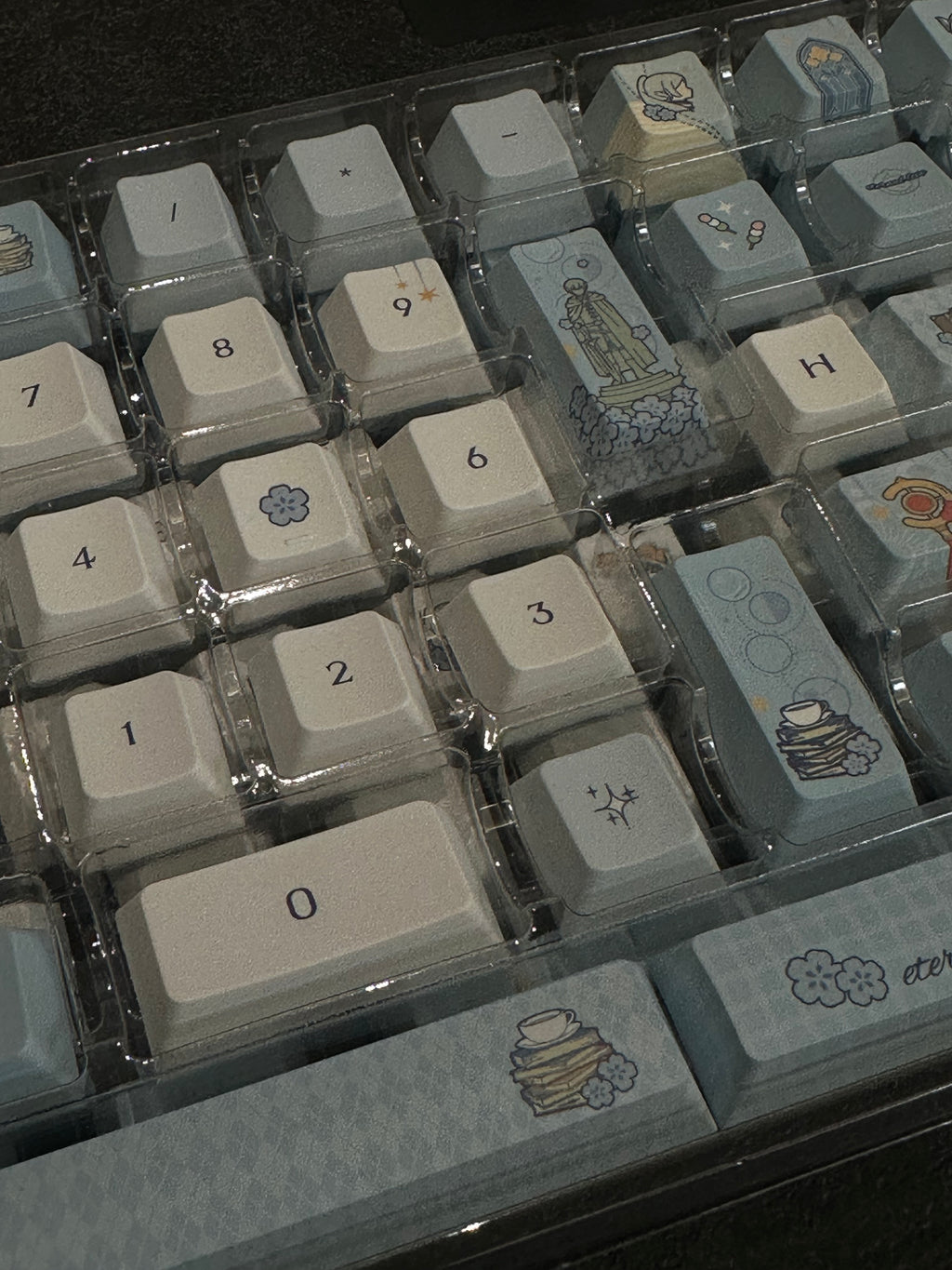 Frieren Custom Keycap Set Beyond Journey's End