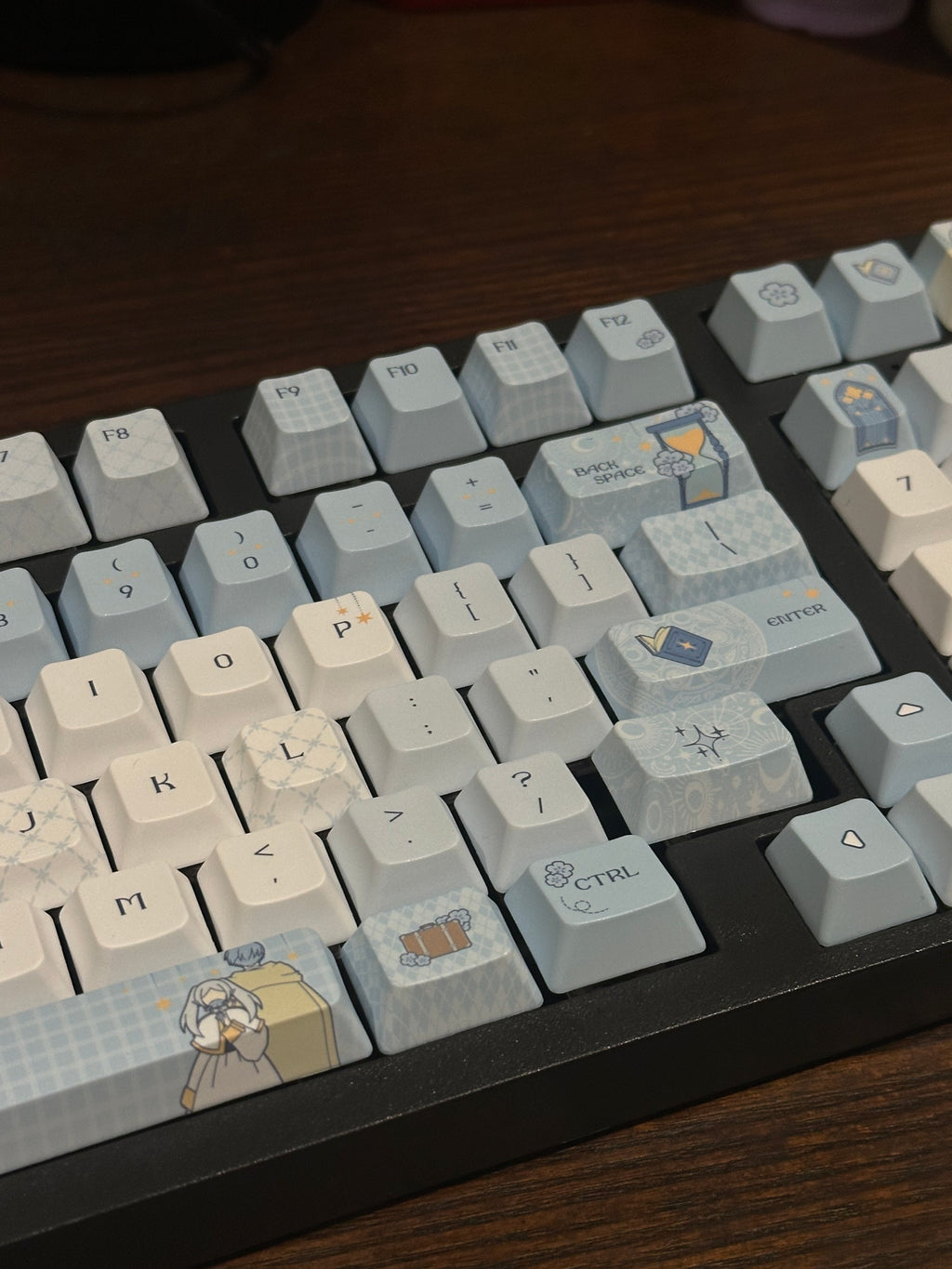 Frieren keyboard Custom Beyond Journey's End Wireless Keyboard