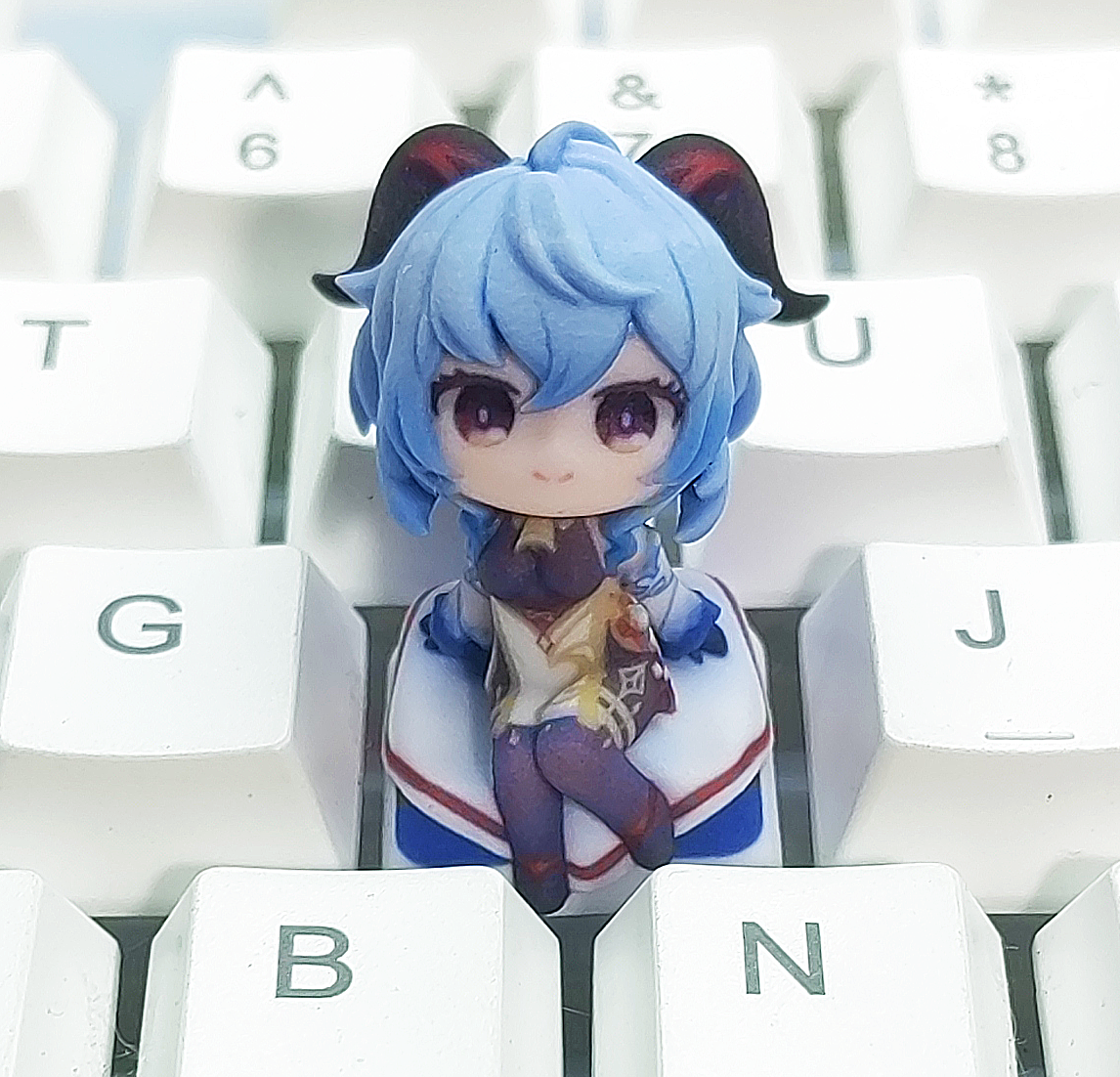 Ganyu Artisan Keycap – Cute Figure Resin Keycap for Genshin Impact Fans