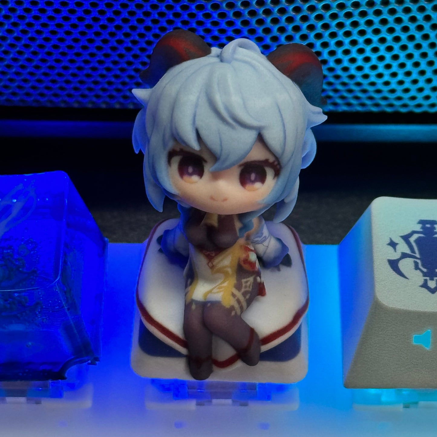 Ganyu Artisan Keycap – Cute Figure Resin Keycap for Genshin Impact Fans