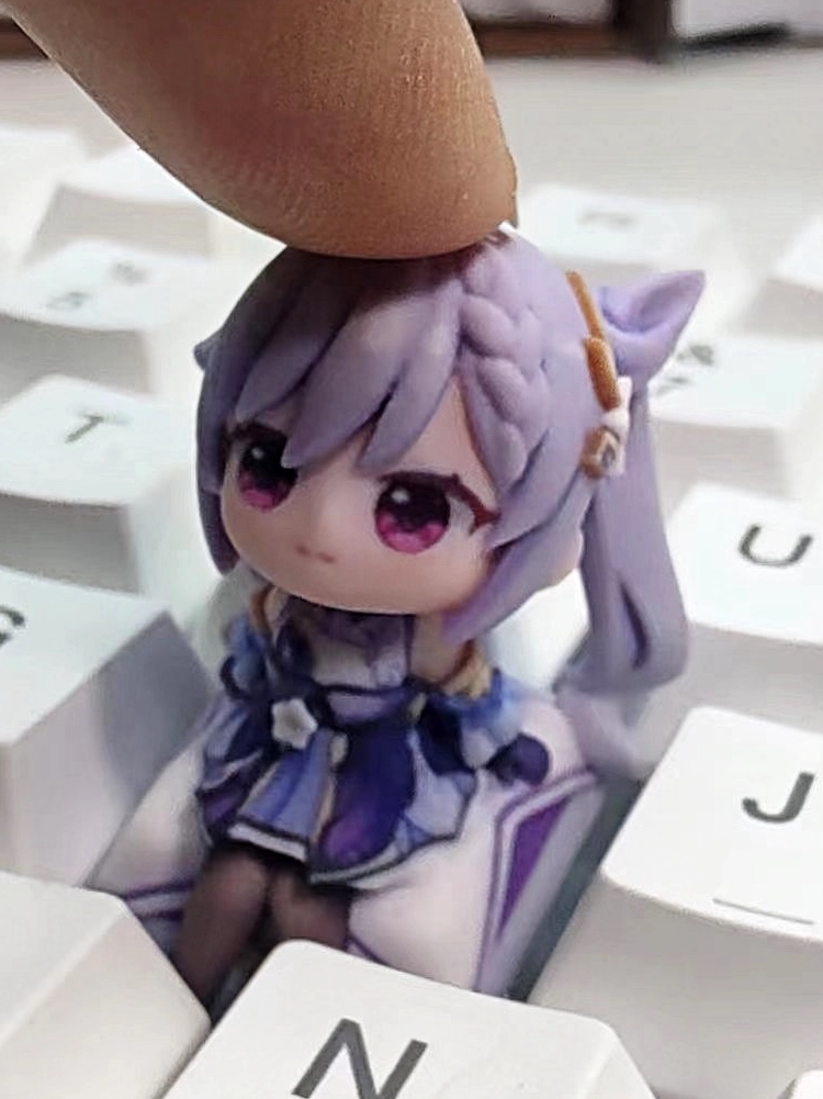 Keqing Artisan Keycap – Cute Mini Figure Resin Keycap for Genshin Impact Fans