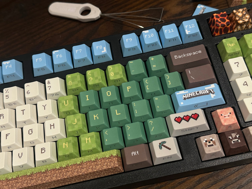 New Minecraft keyboard Pixel Wireless Mechanical Keyboard 97 keys