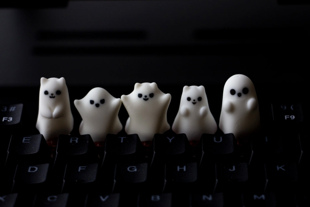 Playful Ghosts Artisan Keycap - Embrace the Quirky Spirits