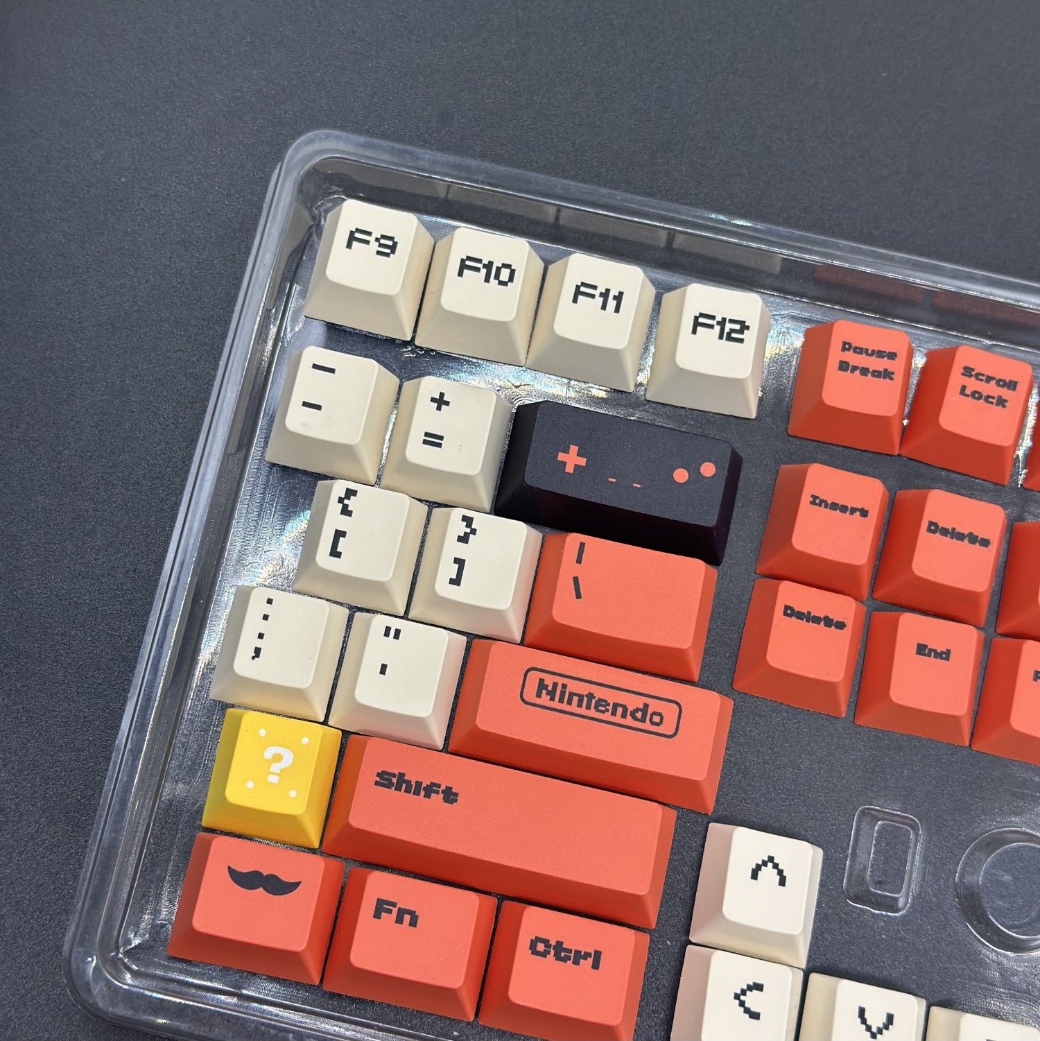 Super Keycaps Super Mario Bros. 35 Keycaps PBT Custom Keycaps Set 120 keys – AiheyStudio