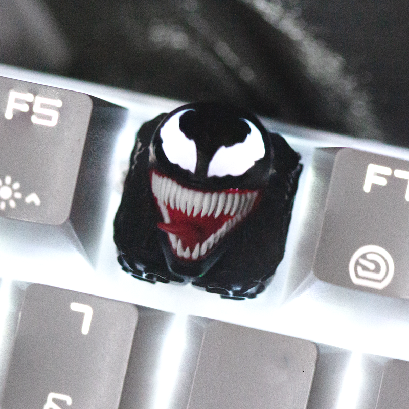 Venom artisan keycap by aiheystudio featuring detailed sculpt of the iconic Marvel symbiote character.
