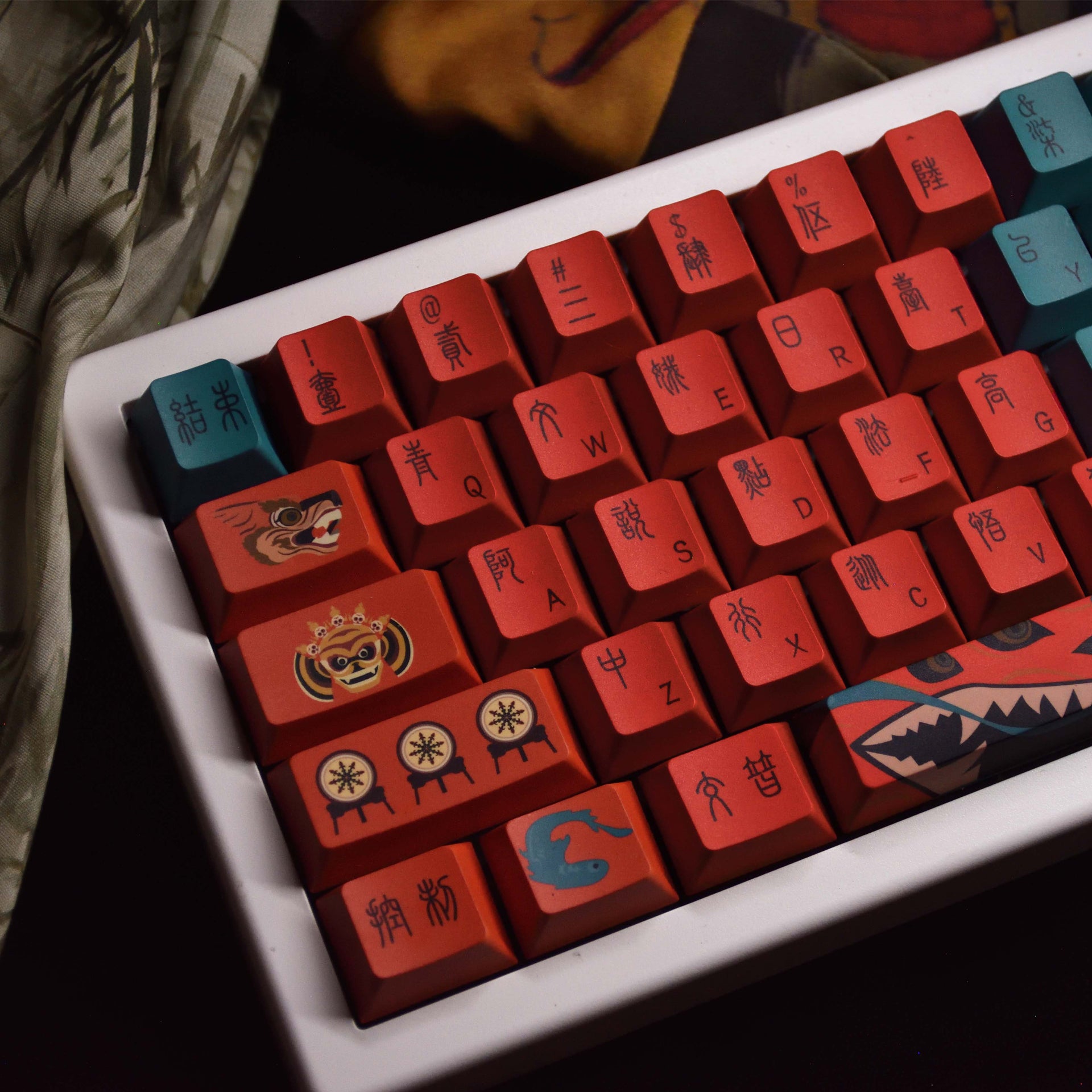 "Experience history with our 'Sacrifice Ancient Chinese Character' PBT Custom Keycaps from AIHey Studio. These unique keycaps feature a captivating ancient Chinese character, blending blue and orange for a visually striking design. Crafted for split keyboards, they evoke China's mystique. Quality exceeds GMK, perfect for enthusiasts." 📜🖋️💻 #KeyboardAccessories #CustomKeycaps #ChineseHeritage