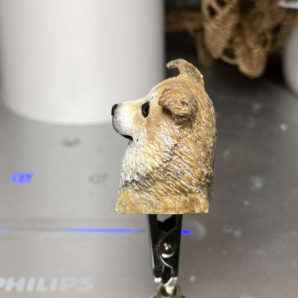Personalized keycaps for pet lovers—AiheyStudio customizes artisan keycaps for cats, dogs, and special pets. Perfect for unique keyboard setups.
