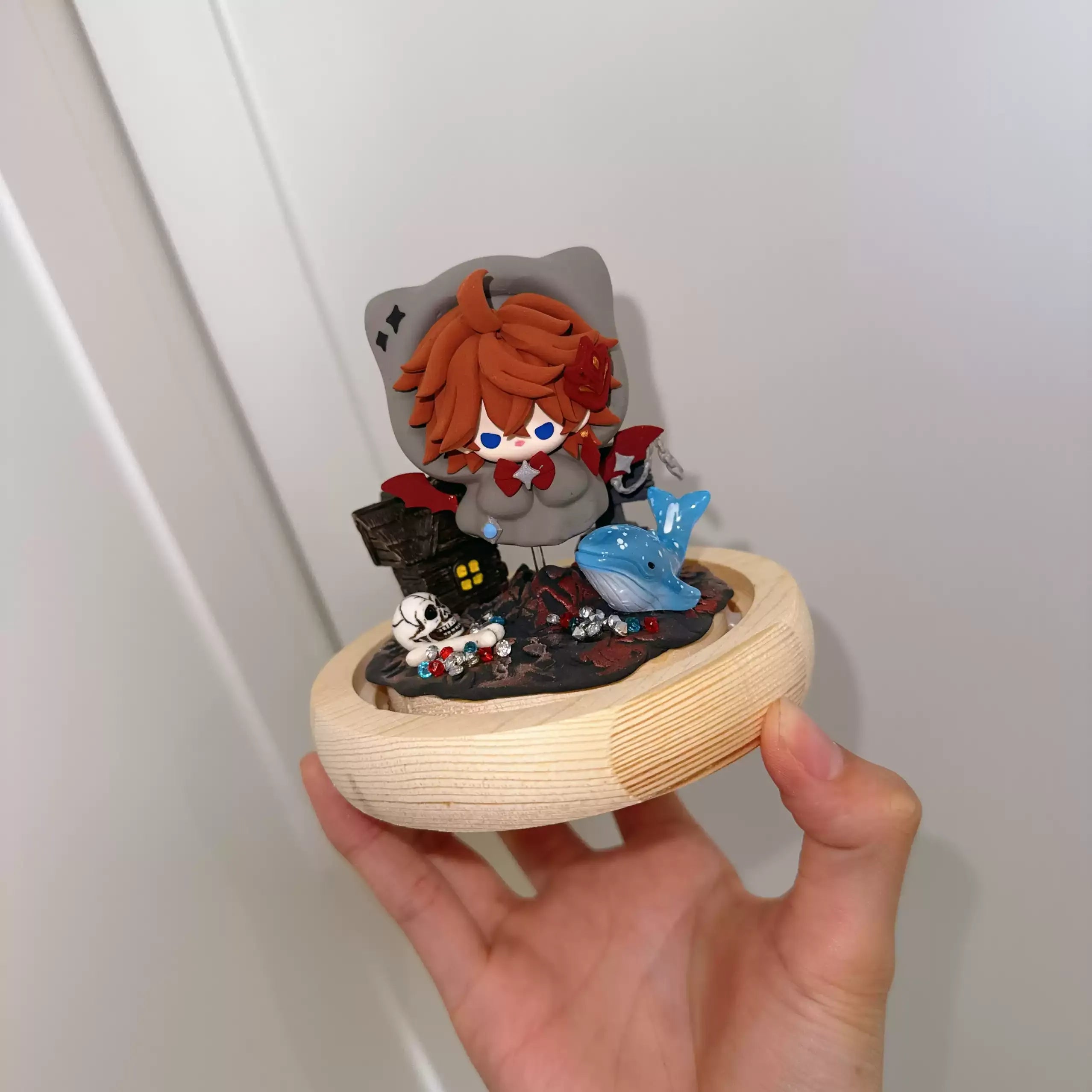 Genshin Impact glowing crystal ball character figure detail