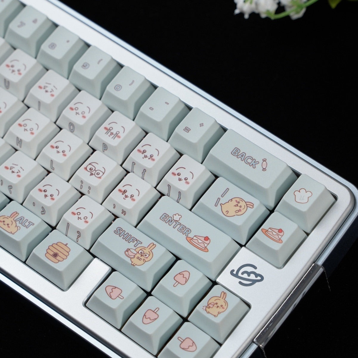 Chiikawa Usagi Cute Keycap Set
