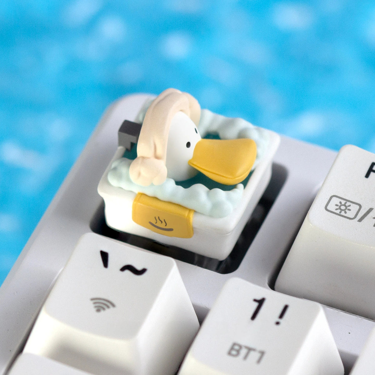 Kawa Siamese Lipu translucent artisan keycap