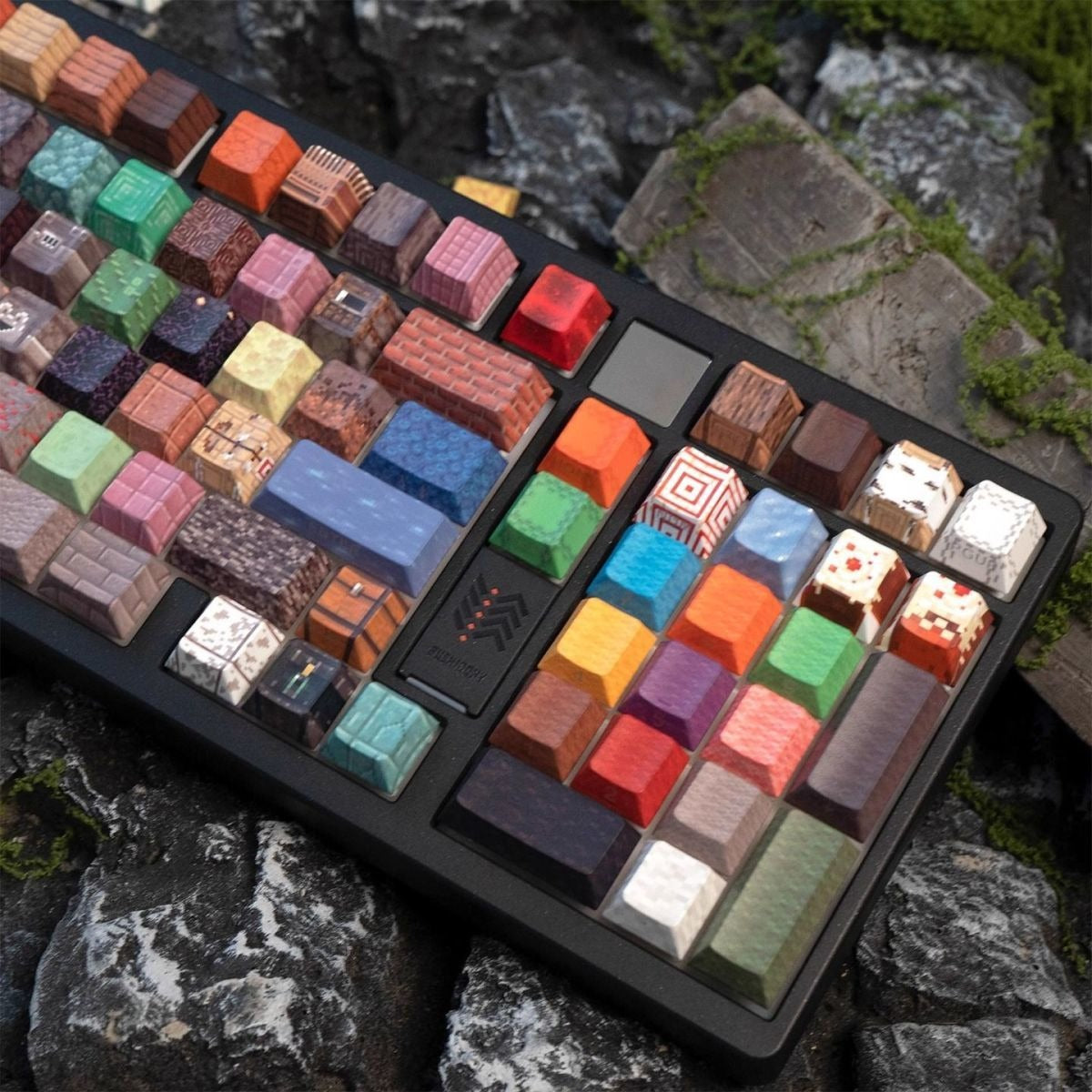 collectible-pixel-art-keycap-set-for-gamers-mechanical-keyboard-enthusiasts-and-block-world-inspired-design-lovers