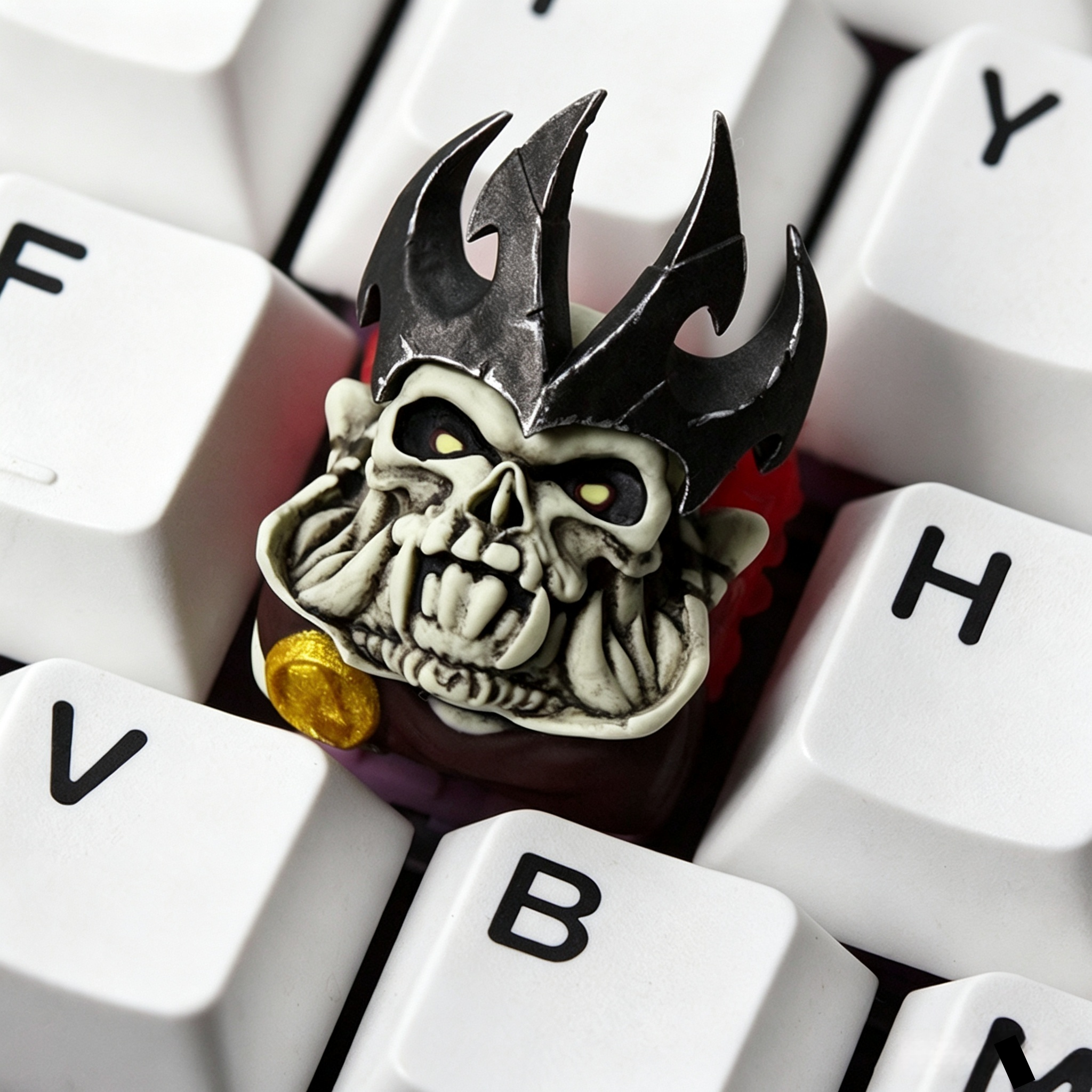 handmade-skull-king-resin-keycap-featuring-undead-orc-skull-warrior-design-with-transparent-epoxy-resin-effect-for-gaming-mechanical-keyboards-and-collectors