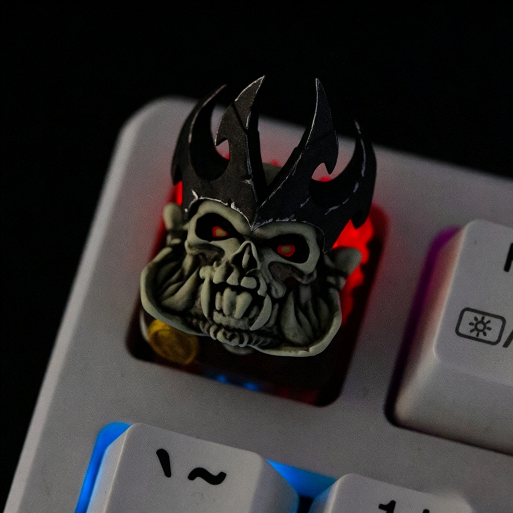 detailed-undead-orc-skull-king-resin-keycap-with-layered-3d-skull-design-and-hand-polished-epoxy-resin-craftsmanship