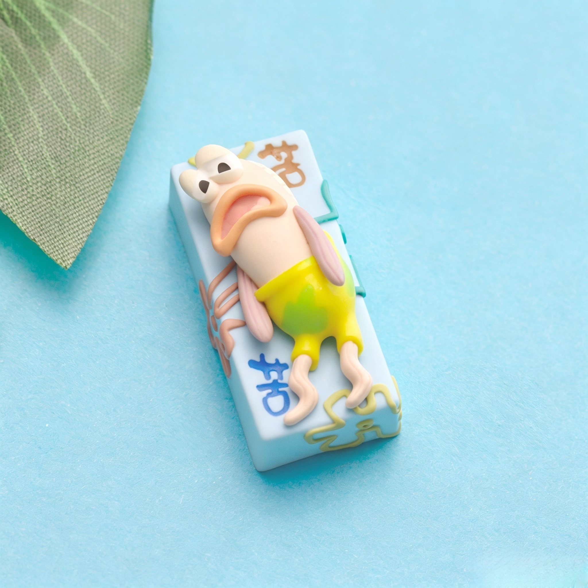 funny-spongebob-resin-keycap-with-tired-fish-and-miserable-fish-expression-design-featuring-handmade-3d-cartoon-details